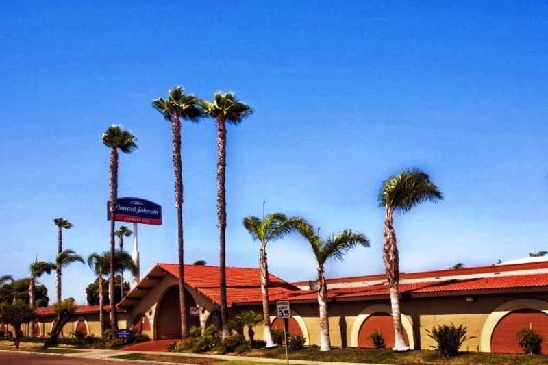 Howard Johnson By Wyndham National City/San Diego South Экстерьер фото